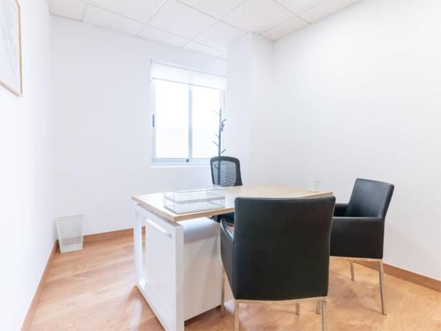 Oficina en Alquiler en Plaza de Uncibay, 3 en Centro Histórico