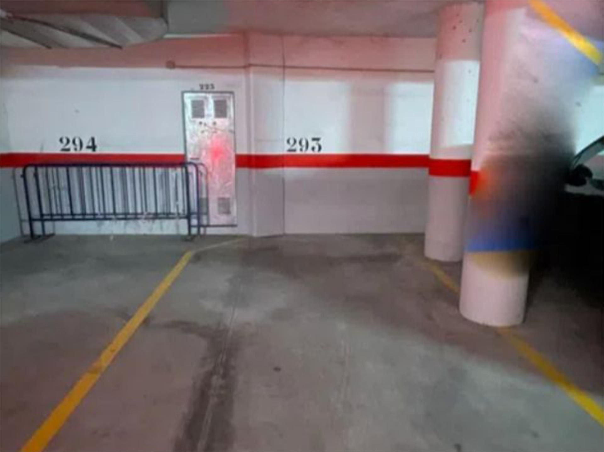 Parking of Garage for sale in Estepona
