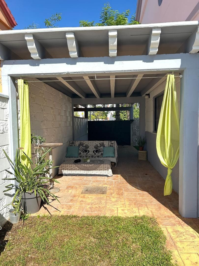Terrace of House or chalet for sale in Espartinas  with Air Conditioner, Terrace and Swimming Pool