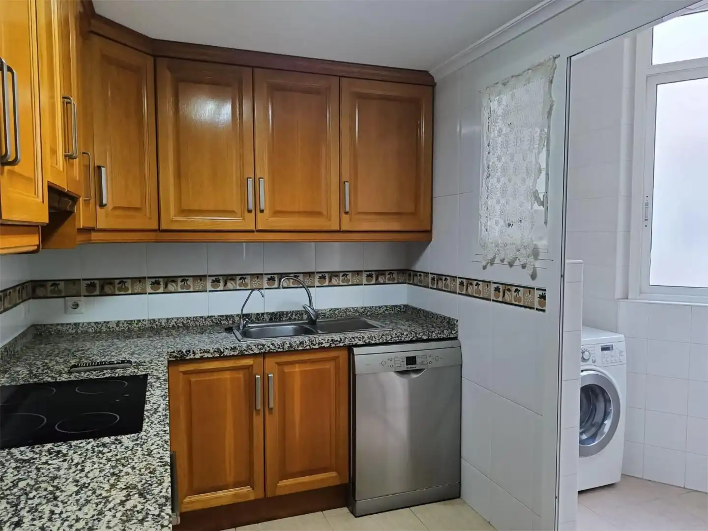 Flat for rent in Carrer Riu Algar, 20, Parque Lo Torrent Kitchen of Flat for rent in San Vicente del Raspeig / Sant Vicent del Raspeig with Air Conditioner, Heating and Swimming Pool