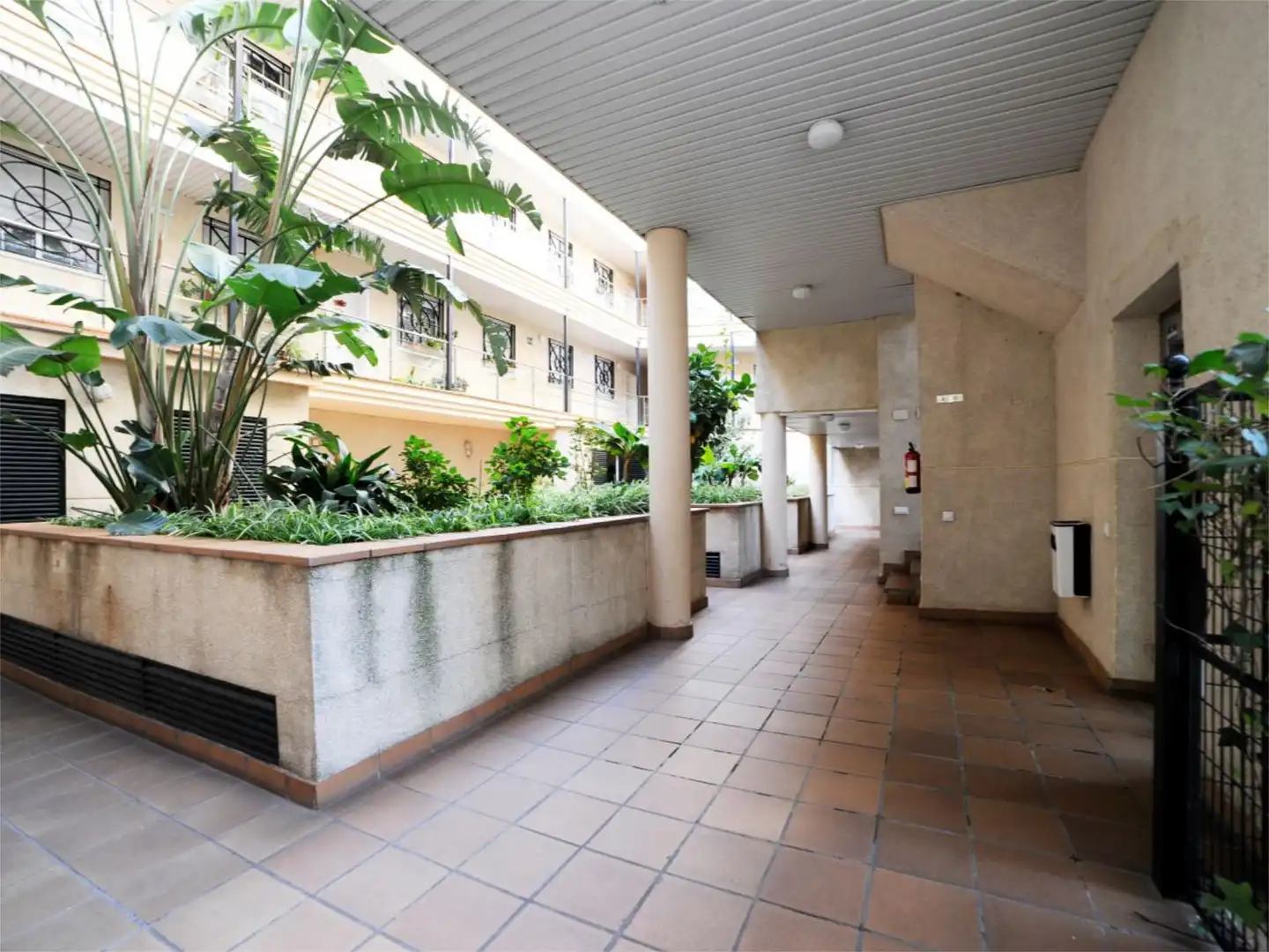 Flat for sale in Sevilla  with Air Conditioner, Heating and Parquet flooring