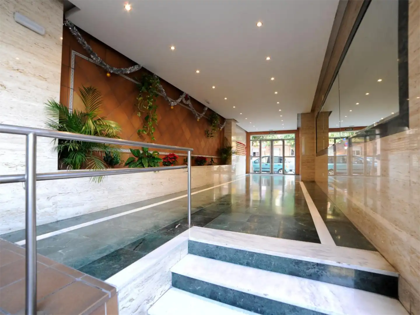 Flat for sale in Sevilla  with Air Conditioner, Heating and Parquet flooring