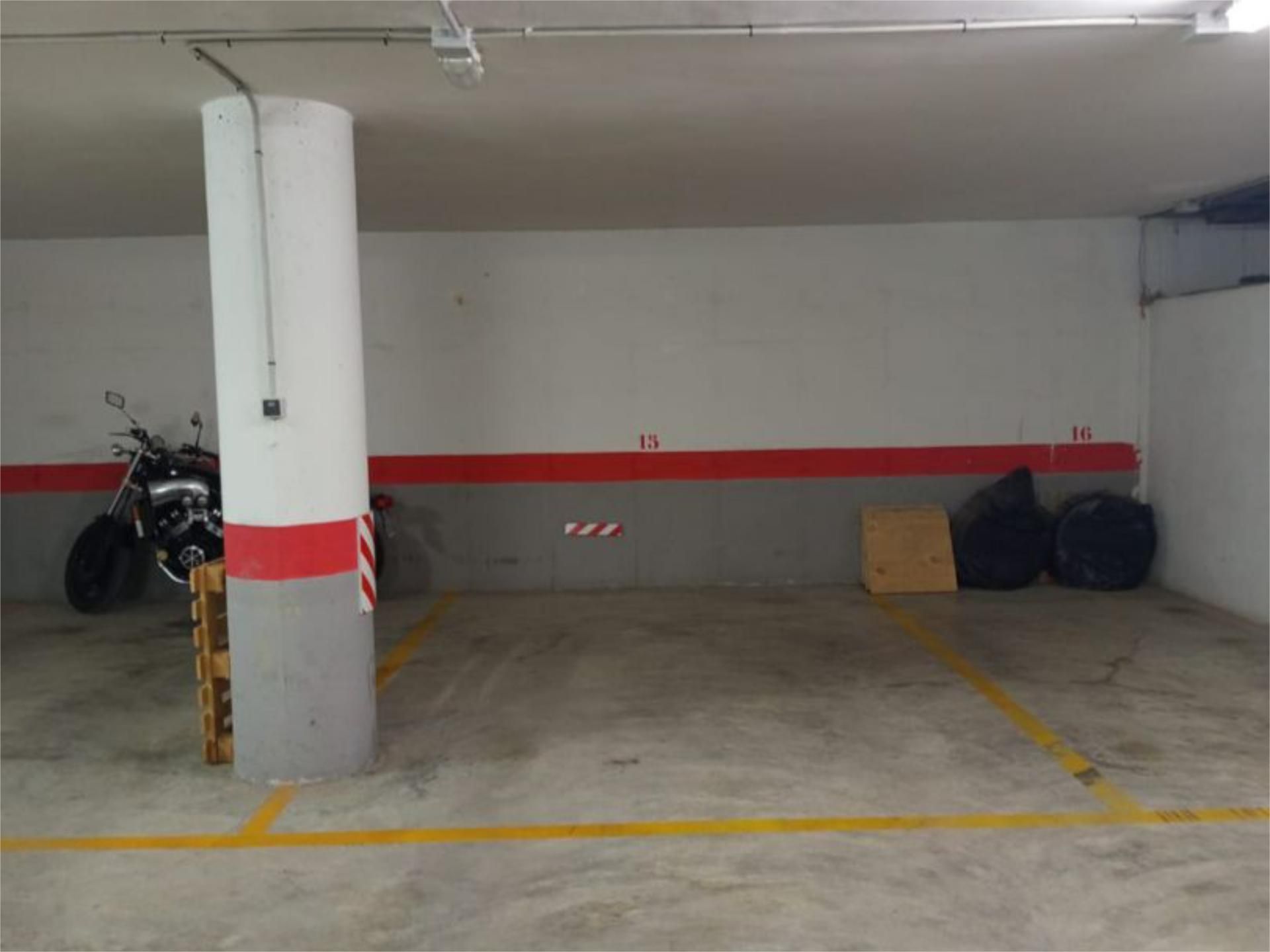 Aparcament de Garatge de lloguer en  Valencia Capital