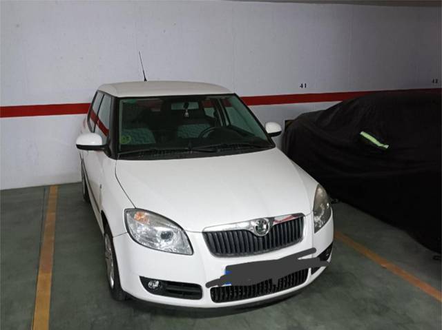 Garaje en Alquiler en Avenida de la Marina Española, 75 en Zarandona