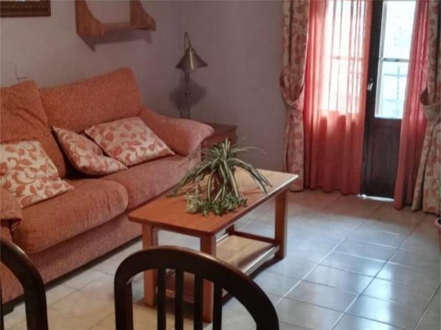 Piso en Alquiler en Calle Baxa, 24 en Santa Cilia