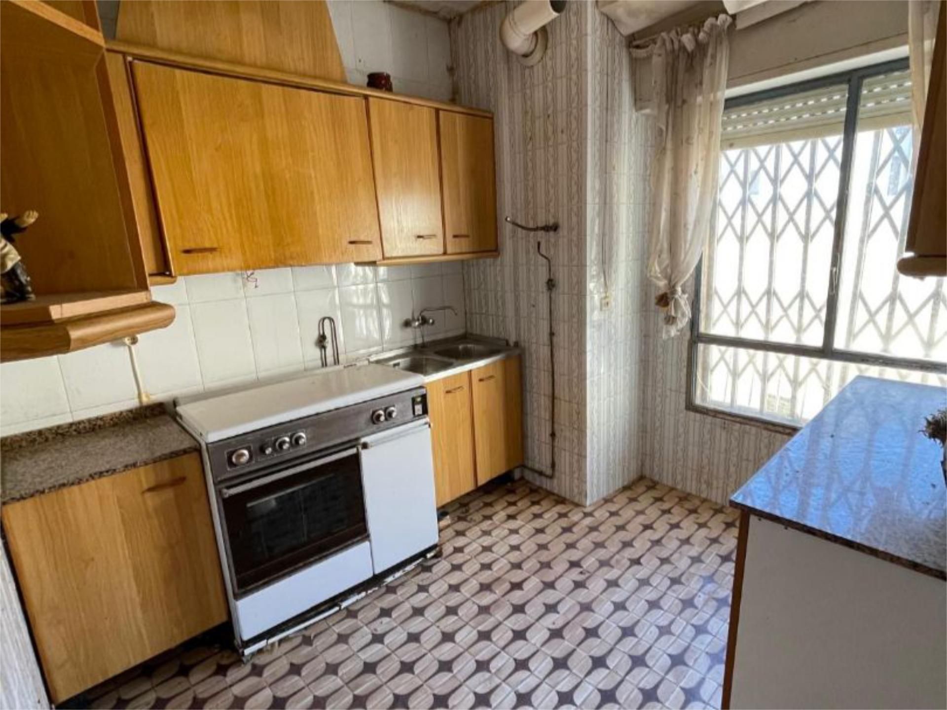 Cuina de Casa adosada en venda en Lorca amb Terrassa