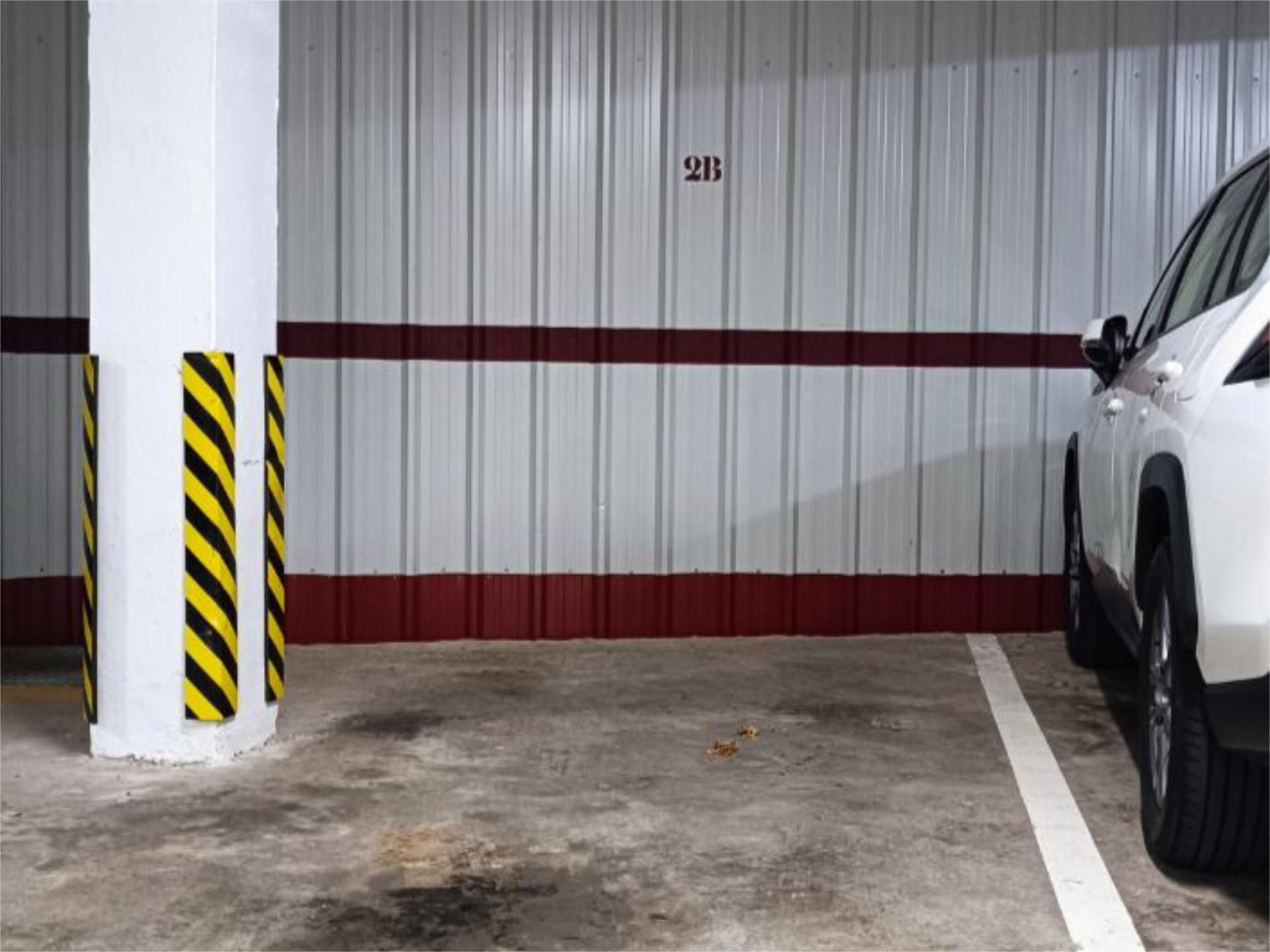 Aparcament de Garatge de lloguer en Oviedo 
