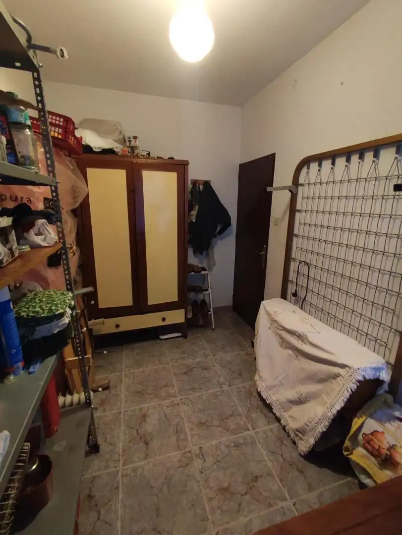 Pis en venda a Calle Vallehermoso, 9, San Bartolomé - Millán de Priego Pis en venda en Jaén amb Moblat i Balcó