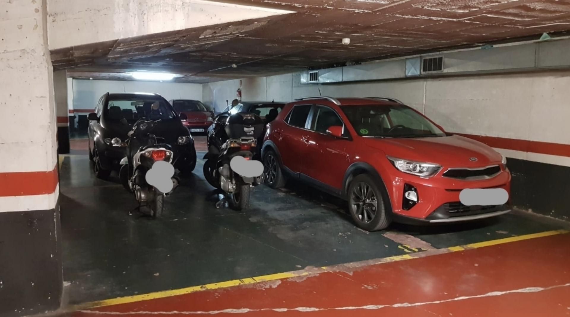 Aparcament de Garatge de lloguer en  Barcelona Capital