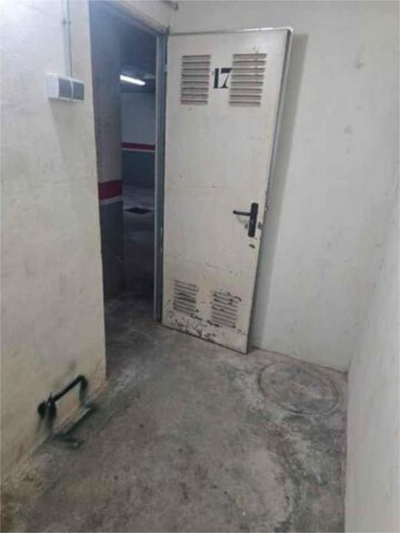 Box room to rent in Dénia