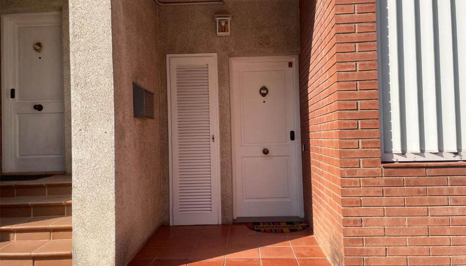 Foto 1 de Casa adosada en venda a Carrer de Conillera, 30, Els Merinals, Barcelona