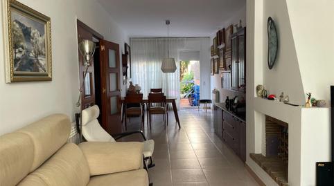 Foto 3 de Casa adosada en venda a Carrer de Conillera, 30, Els Merinals, Barcelona