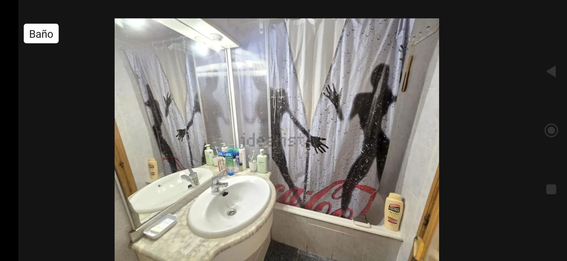 Bathroom of Flat for sale in  Madrid Capital  with Air Conditioner, Oven and Washing machine
