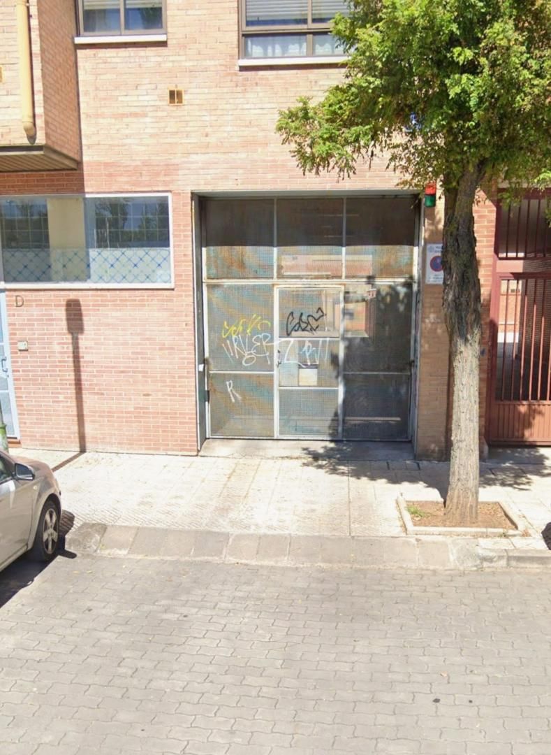 Exterior view of Garage for sale in Burgos Capital