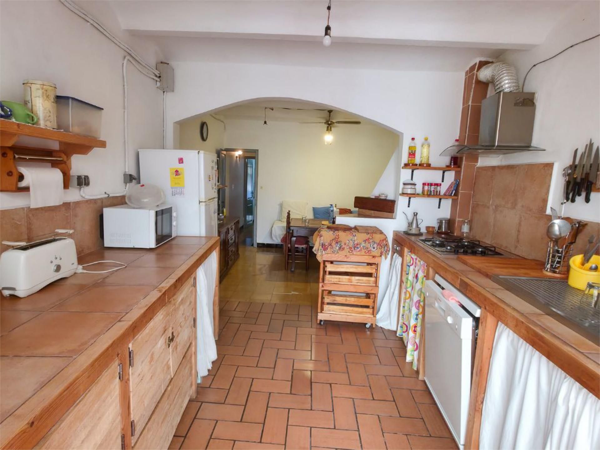 Cocina de Piso en venta en Crespià con Calefacción, Terraza y Balcón