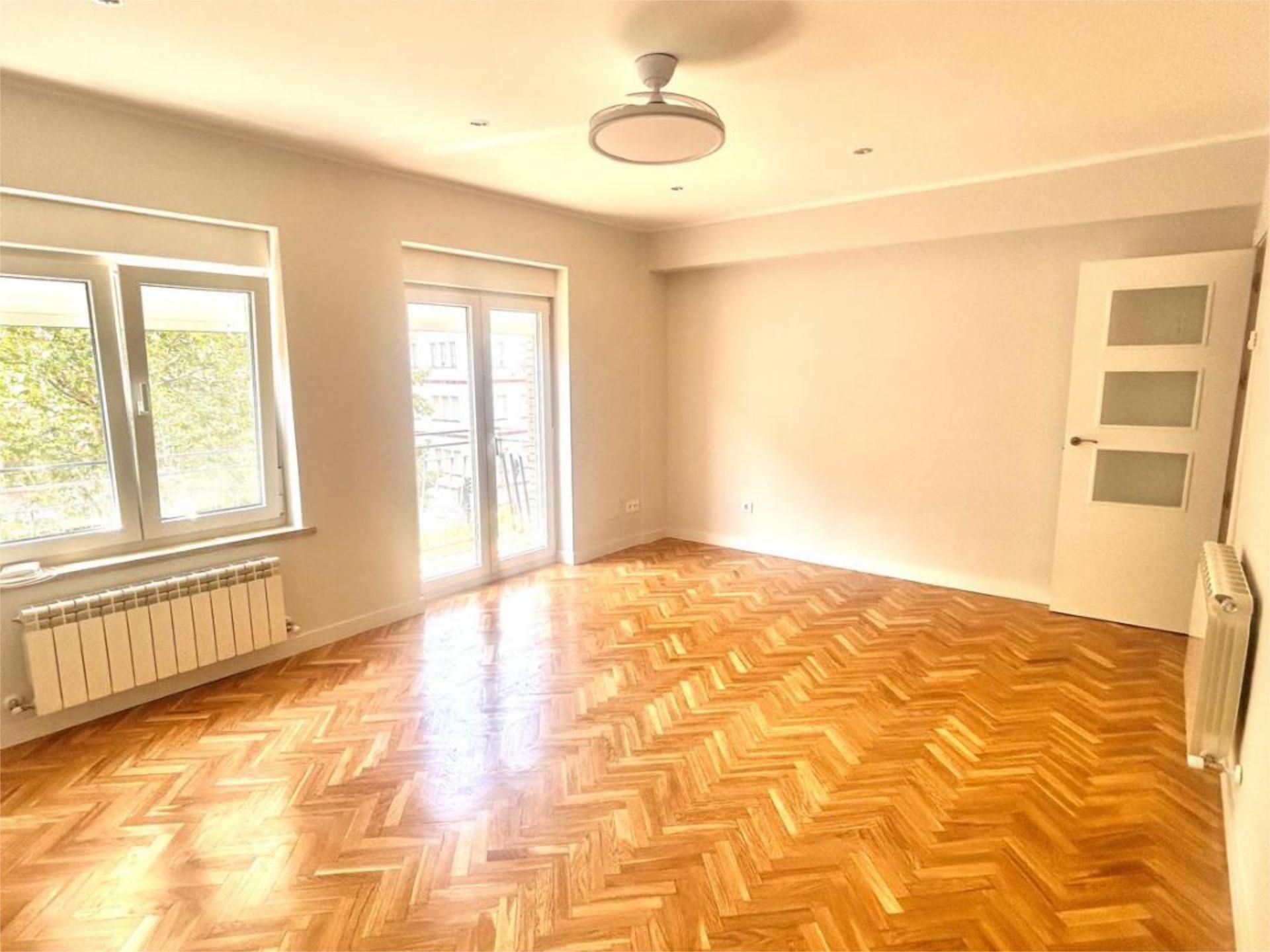 Sala de estar de Piso de alquiler en Salamanca Capital con Balcón