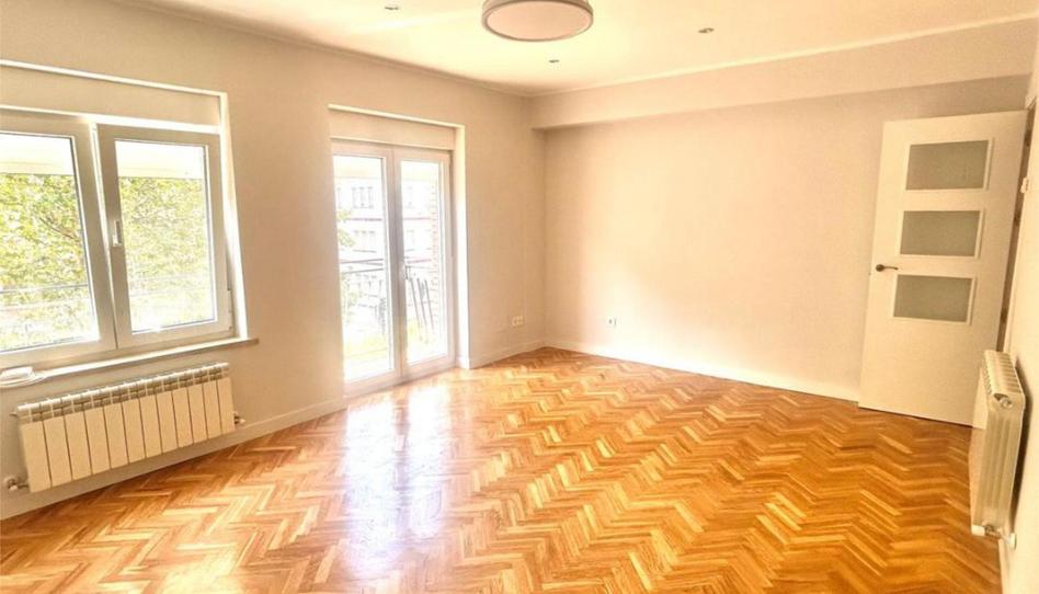 Photo 1 of Flat to rent in Avenida de Portugal, 86, Salesas, Salamanca