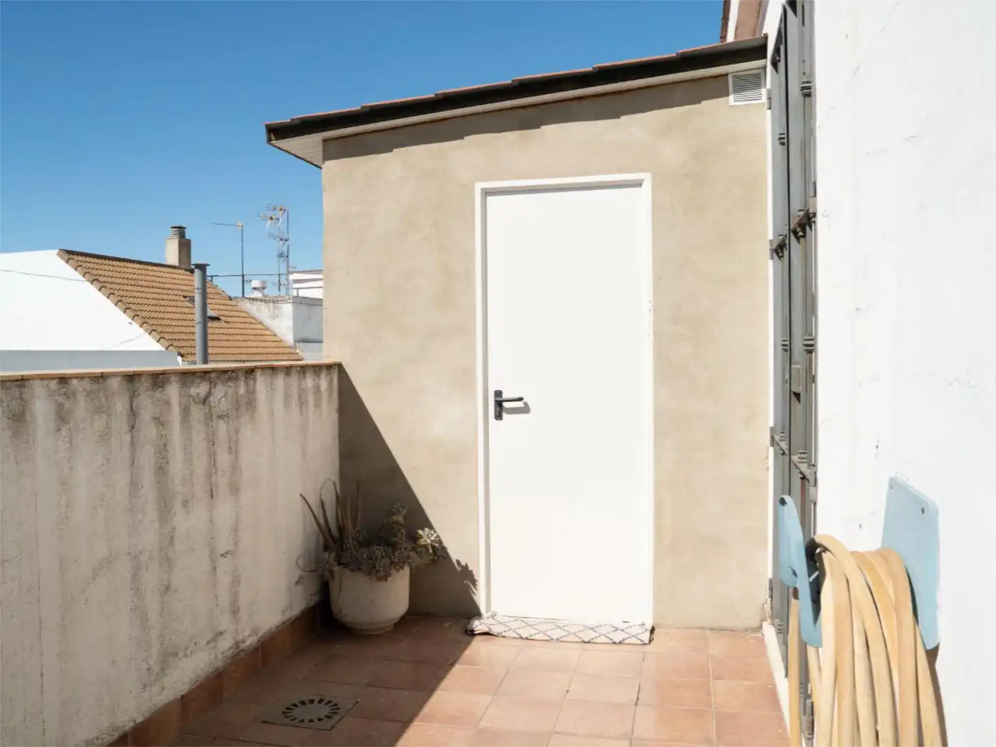 Terrasse von Wohnung zum Verkauf in  Huelva Capital mit Klimaanlage und Terrasse