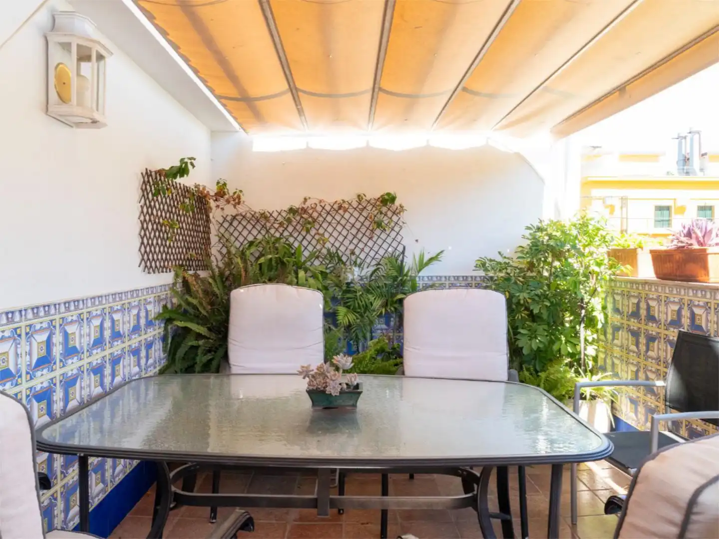 Terrasse von Wohnung zum Verkauf in  Huelva Capital mit Klimaanlage und Terrasse