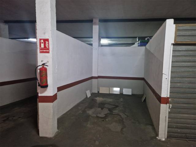 Garaje en Alquiler en Carrer de la Princesa Merce, 18 en San Fernando - Princesa Mercedes