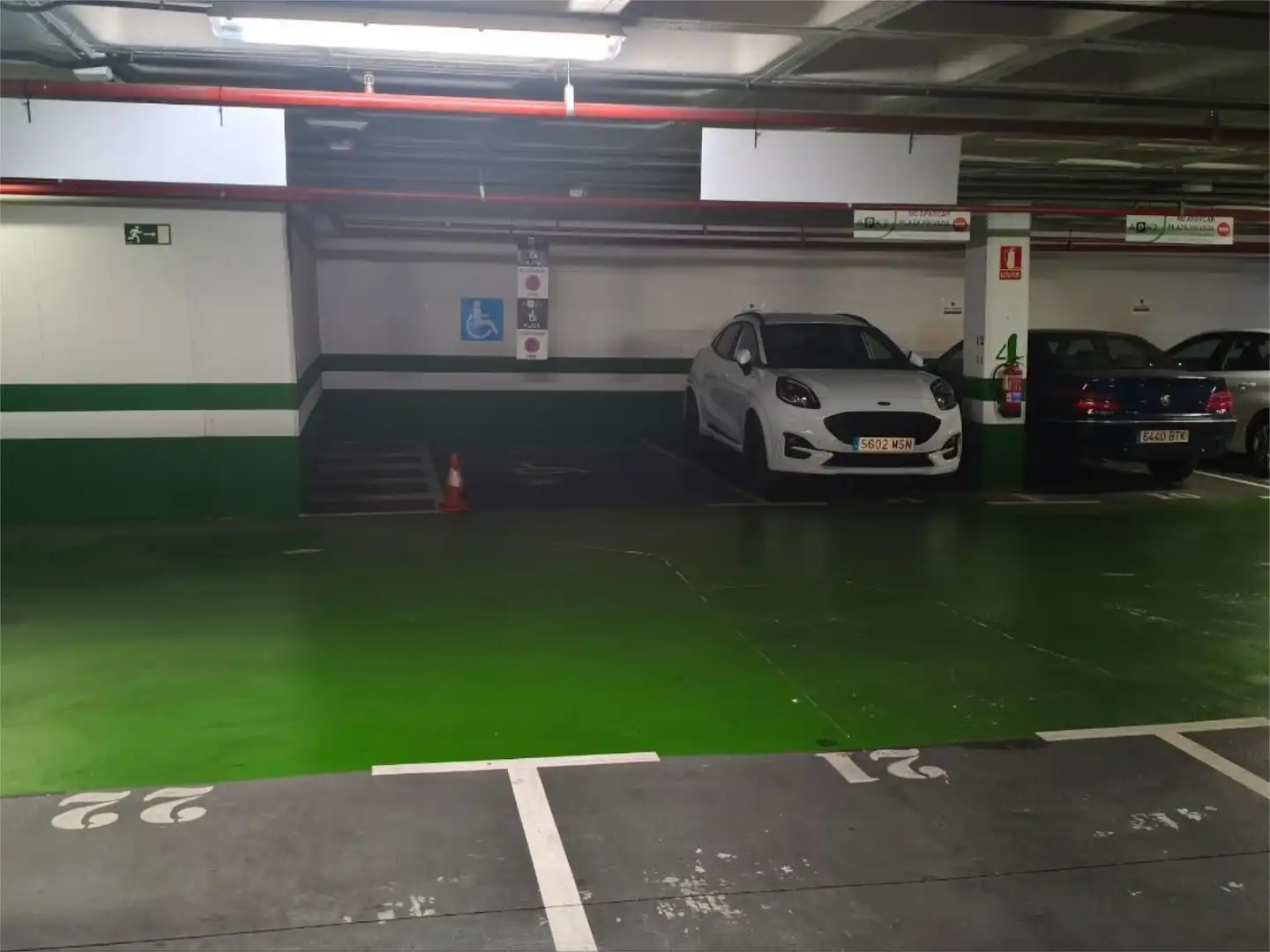 Garatge en venda a Avenida Huerta Belón, 9, Huerta Belón - Calvario Aparcament de Garatge en venda en Marbella