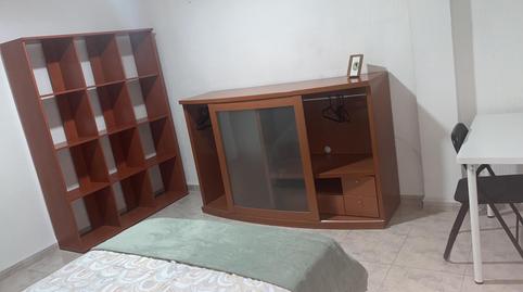 Photo 2 of Flat to share in Carrer de Salvador Guinot, 63, Ensanche - Río Júcar, Castellón