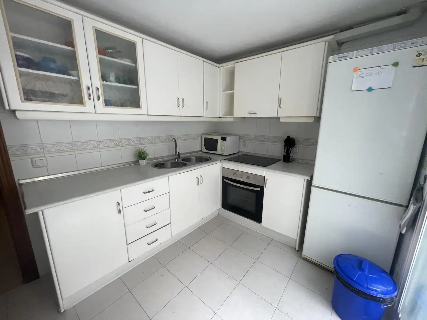 Kitchen of Flat for share in Badajoz  with Air Conditioner, Heating and Terrace