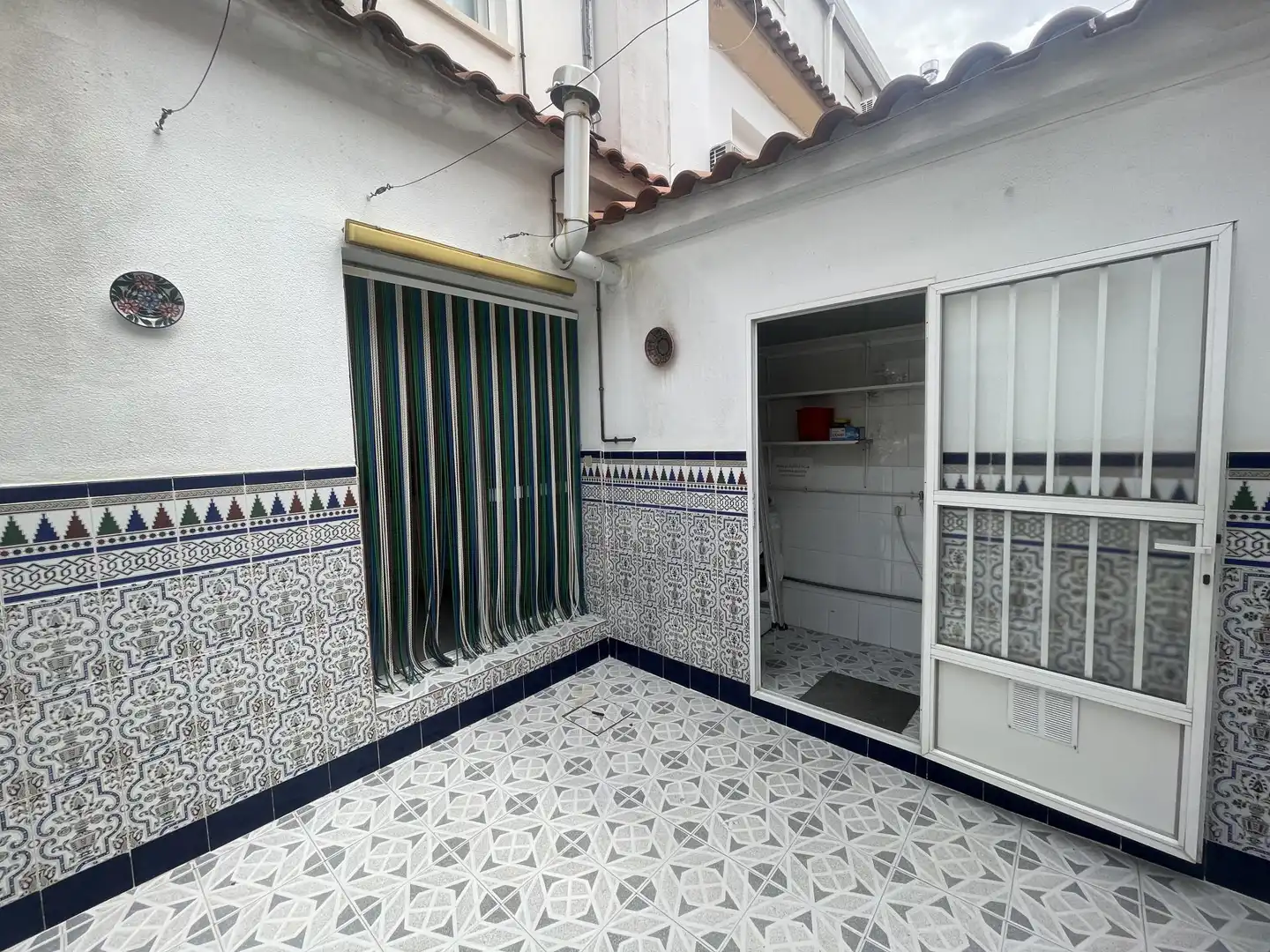Bedroom of Flat for share in Badajoz  with Air Conditioner, Heating and Terrace