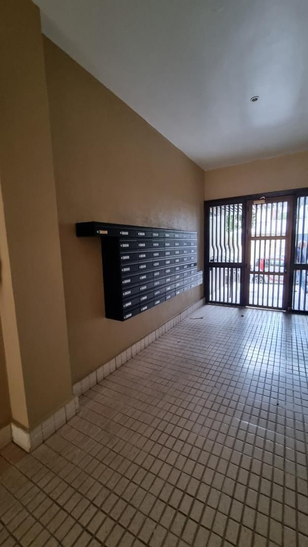 Flat to rent in Calle Garcilaso de la Vega, 11, La Salle - Cuatro Torres