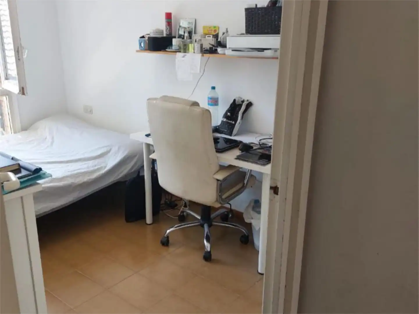 Habitación en Passeig de la Muntanya, 20, Centre Habitación de Casa adosada para compartir en Sant Just Desvern con Terraza, Trastero y Amueblado