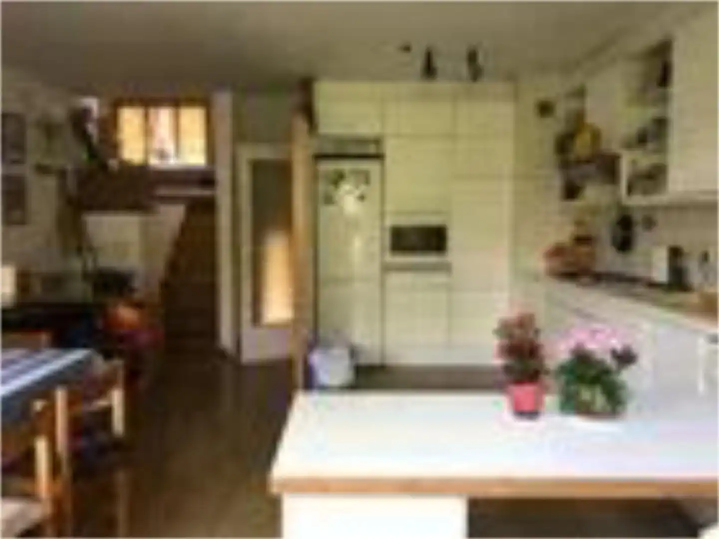 Habitación en Passeig de la Muntanya, 20, Centre Cocina de Casa adosada para compartir en Sant Just Desvern con Terraza, Trastero y Amueblado