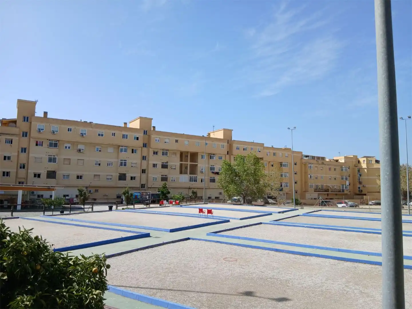 Pis de lloguer a Calle Margarita Xirgu, 6, El Cónsul - Ciudad Universitaria - El Romeral Vista exterior de Pis de lloguer en Málaga amb Terrassa, Moblat i Balcó