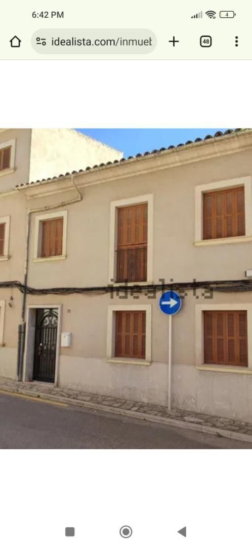 Vista exterior de Casa adosada en venda en Montuïri amb Aire condicionat, Terrassa i Balcó