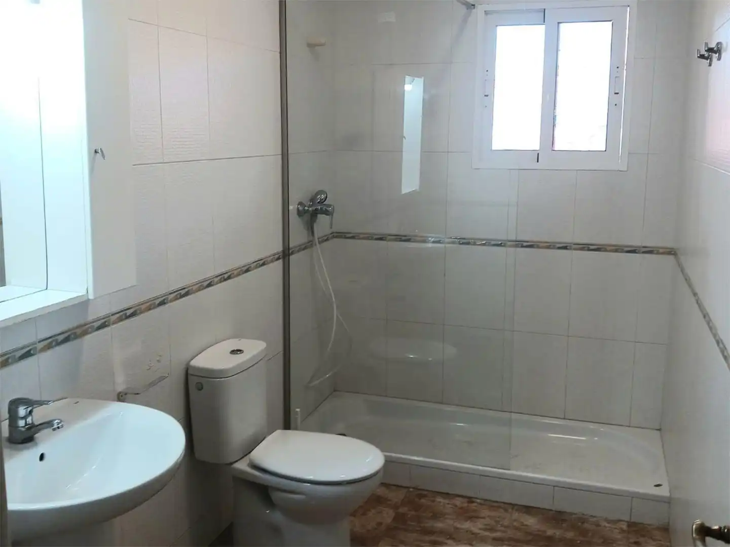 Badezimmer von Maisonette zum Verkauf in La Unión mit Klimaanlage und Terrasse