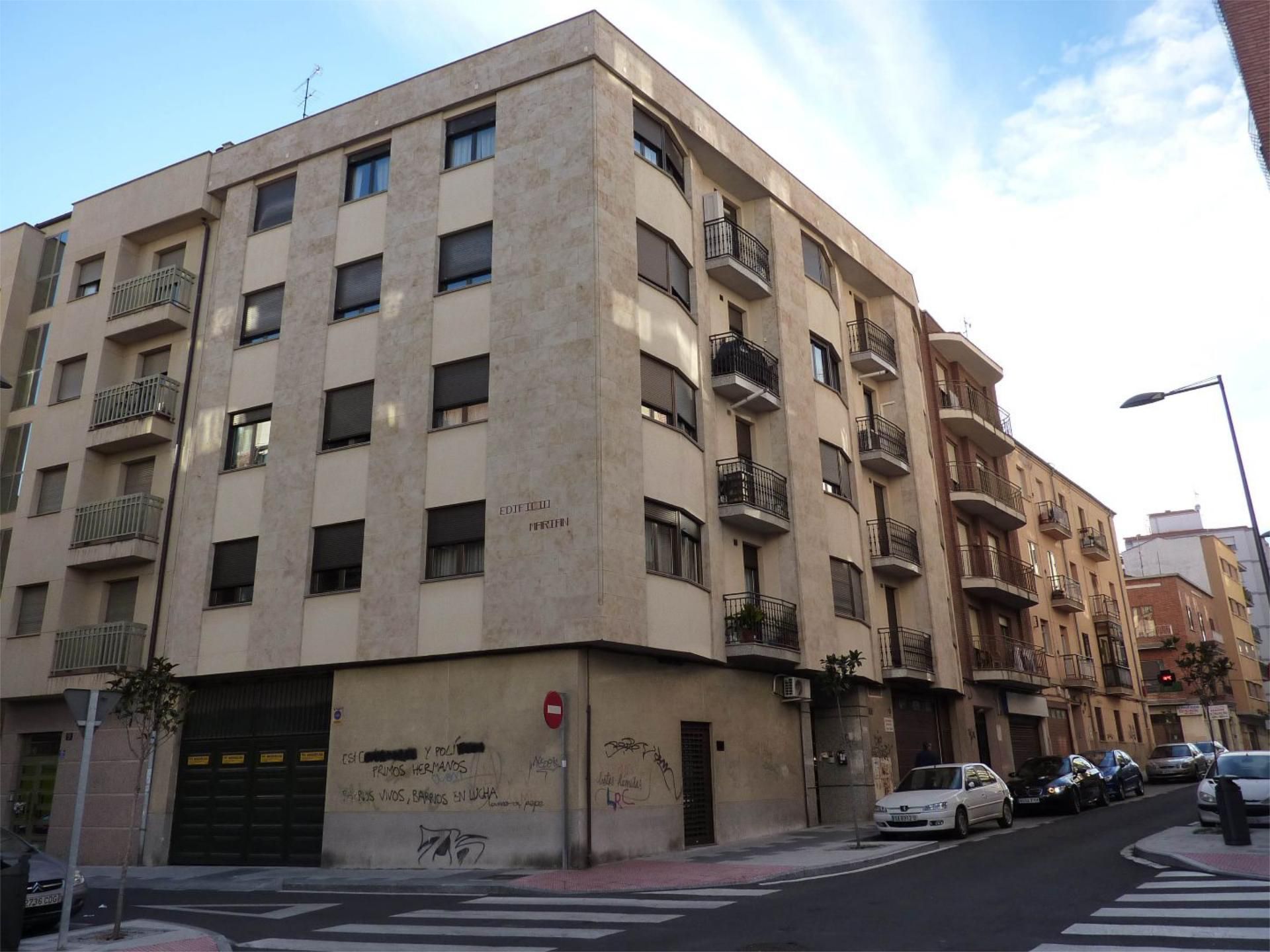 Vista exterior de Pis en venda en Salamanca Capital amb Calefacció, Parquet i Terrassa