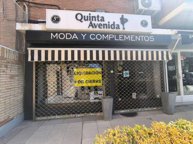 Local comercial en Alquiler en Calle del Camino de los Vinateros, 113 en Vinateros
