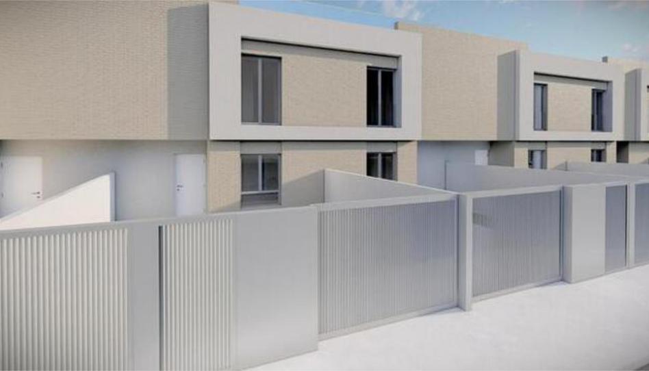 Casa adosada en venda a Yuncos, Toledo - imatge 1 Foto 1 de Casa adosada en venda a Yuncos, Toledo