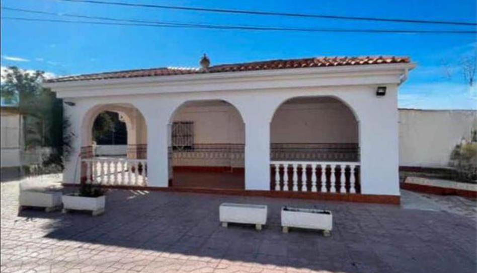 Foto 1 de Casa adosada en venda a Peña de las Águilas, Alicante