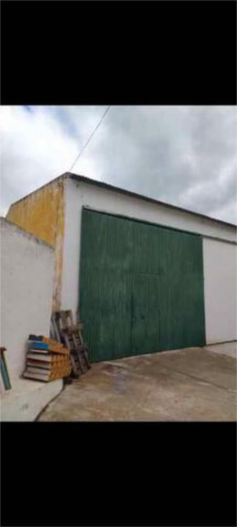 Vista exterior de Nau industrial de lloguer en Almáchar