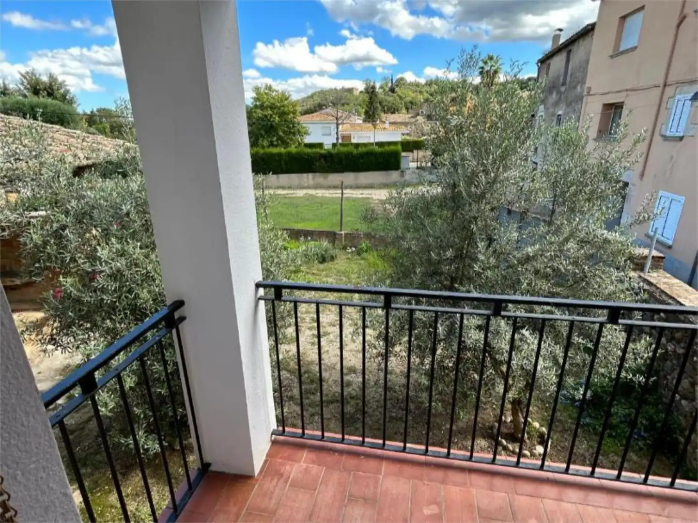 Piso en venta en Carrer de la Ronda de Baix, 33, Celrà Terraza de Piso en venta en Celrà con Balcón