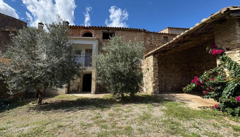 Casa adosada en venda a Carrer de la Ronda de Baix, 33, Celrà, Girona - imatge 1 Foto 1 de Casa adosada en venda a Carrer de la Ronda de Baix, 33, Celrà, Girona
