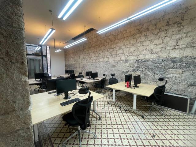 Oficina en Alquiler en Calle Perojo, 29 en Arenales - Lugo - Avda. Marítima