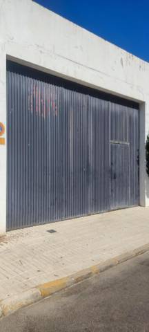 Local comercial en Alquiler en Calle Enrique Granados, 9 en Gines