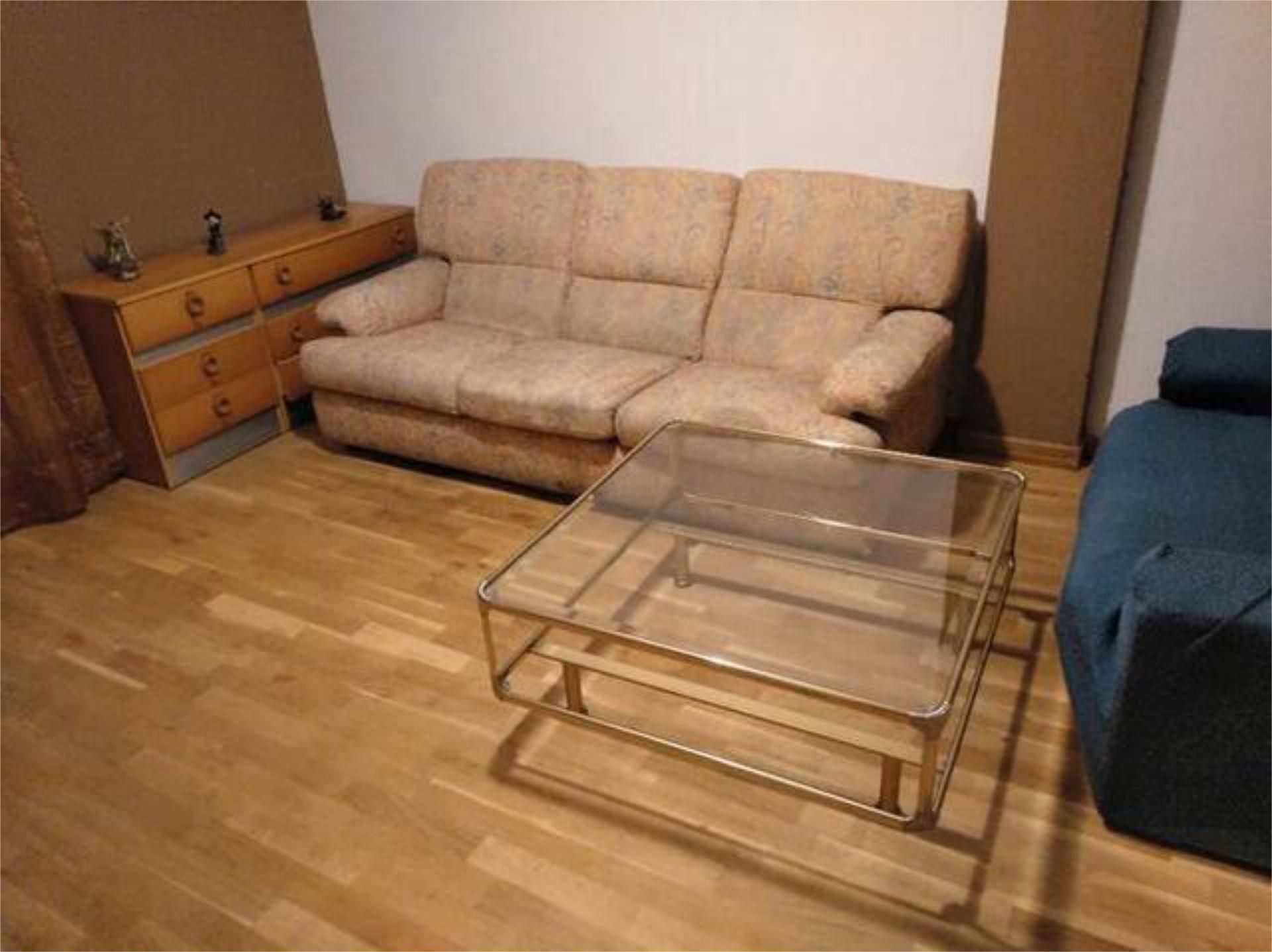 Sala d'estar de Pis de lloguer en Terradillos amb Calefacció, Terrassa i Piscina