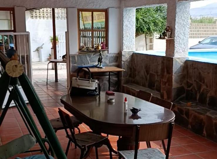 House or chalet for sale in Carretera Elda-sax, 1967, San Crispín - Huerta Nueva-Estación, Elda - image 1 Photo 1 of House or chalet for sale in Carretera Elda-sax, 1967, San Crispín - Huerta Nueva-Estación, Elda