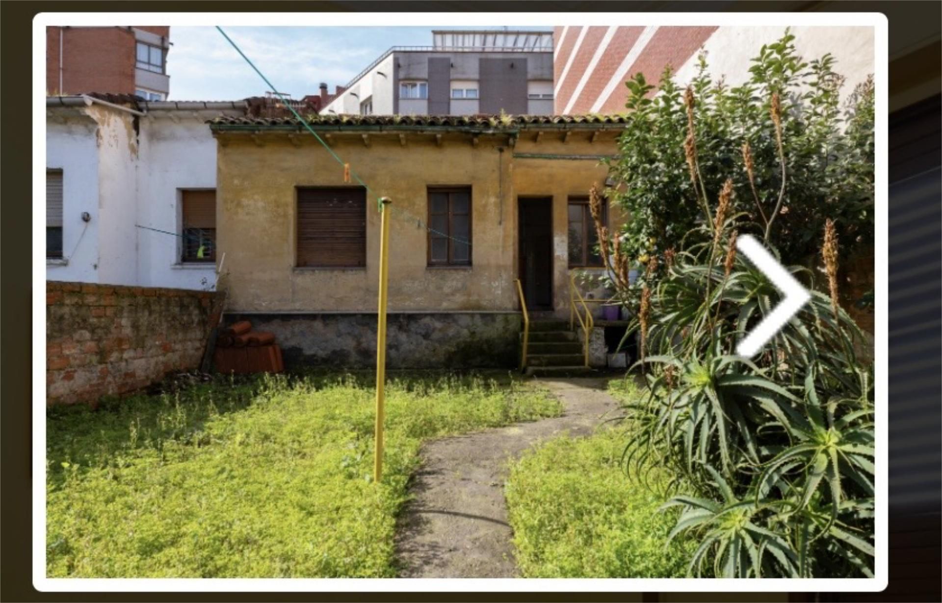Exterior view of Single-family semi-detached for sale in Gijón 