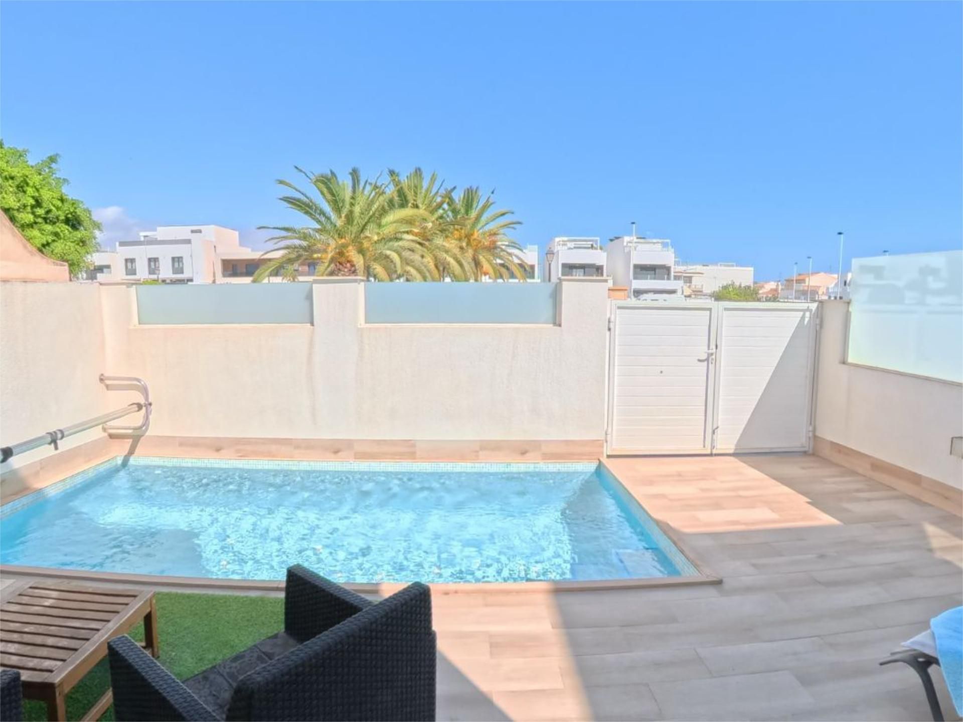 Swimming pool of Flat for sale in San Pedro del Pinatar  with Air Conditioner, Terrace and Swimming Pool