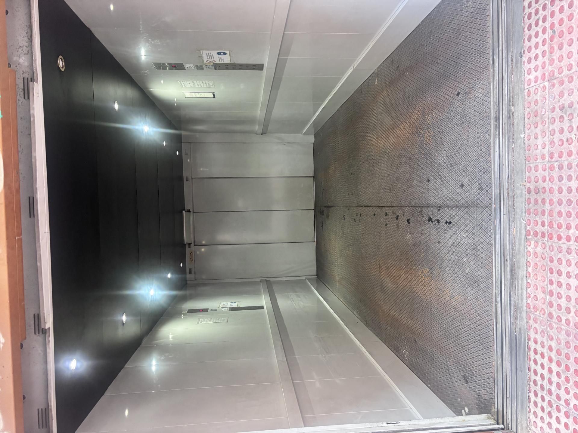 Garage for sale in Calle Cruz de Guadalajara, 10, Pryconsa - Juan de Austria Garage for sale in Alcalá de Henares