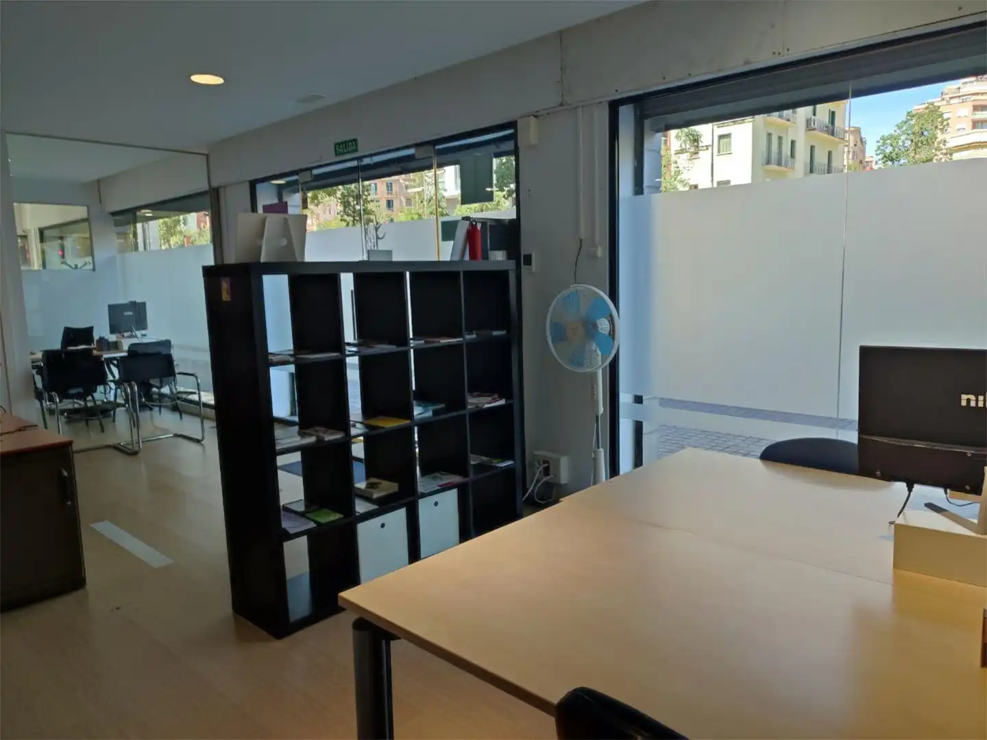 Local en traspaso en  Barcelona Capital con Aire acondicionado, Calefacción y Amueblado