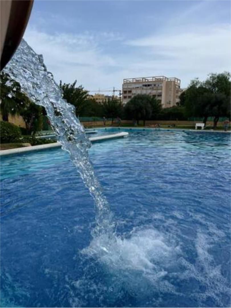 Piscina de Apartament en venda en Torrevieja amb Terrassa i Piscina